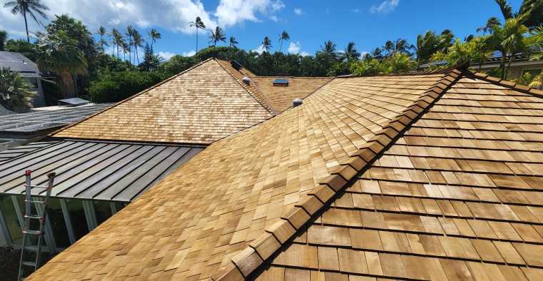 AAA Roofers Hawaii - Kahala Residential Home Wood Roof